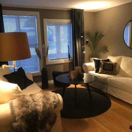 Victoriagarden Apartment Гримстад Екстериор снимка